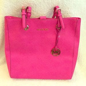 Michael Kors Pink shoulder bag brand new